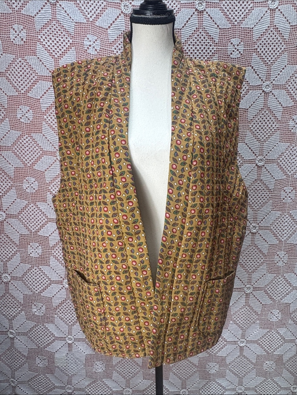 Vintage April Cornell Quilted Floral Vest Size XL